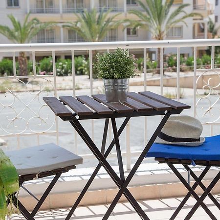Paphos Love Nest Apartment エクステリア 写真